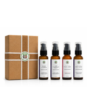 The Travel Essentials Gift Set - Image 1